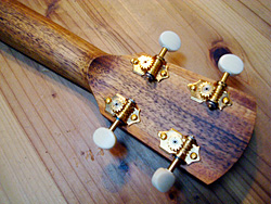 MASA UKULELE selmer model